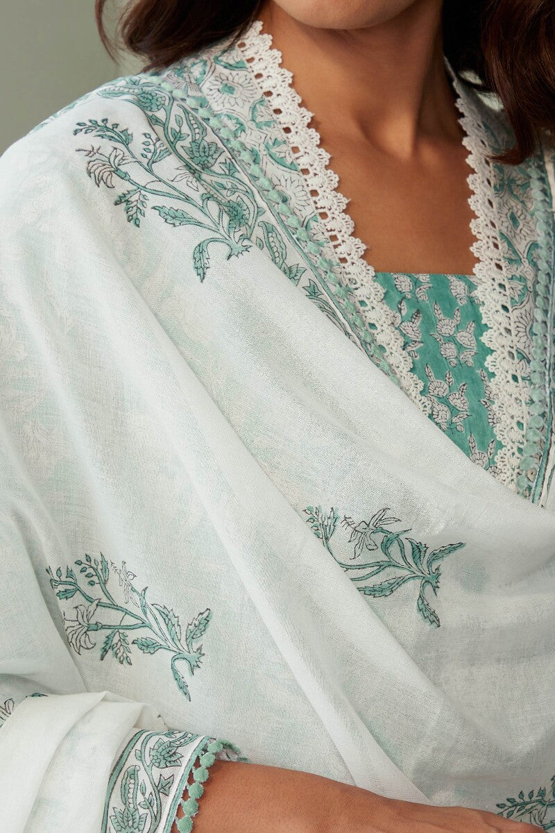 Gauhar Aaliyah Sanganeri Dupatta