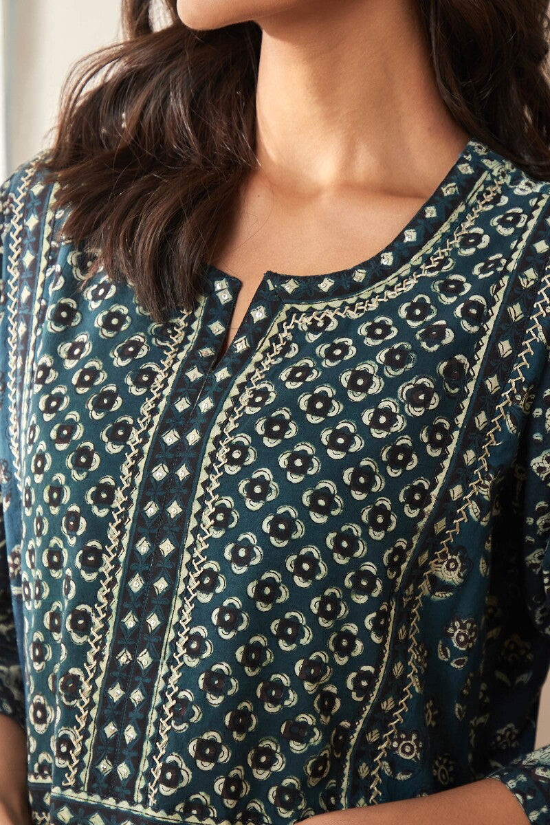 Sehra Tahira Kaftan