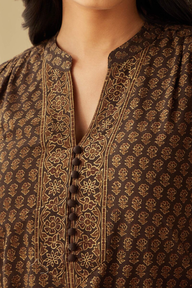 Sehra Saya Ajrak Top