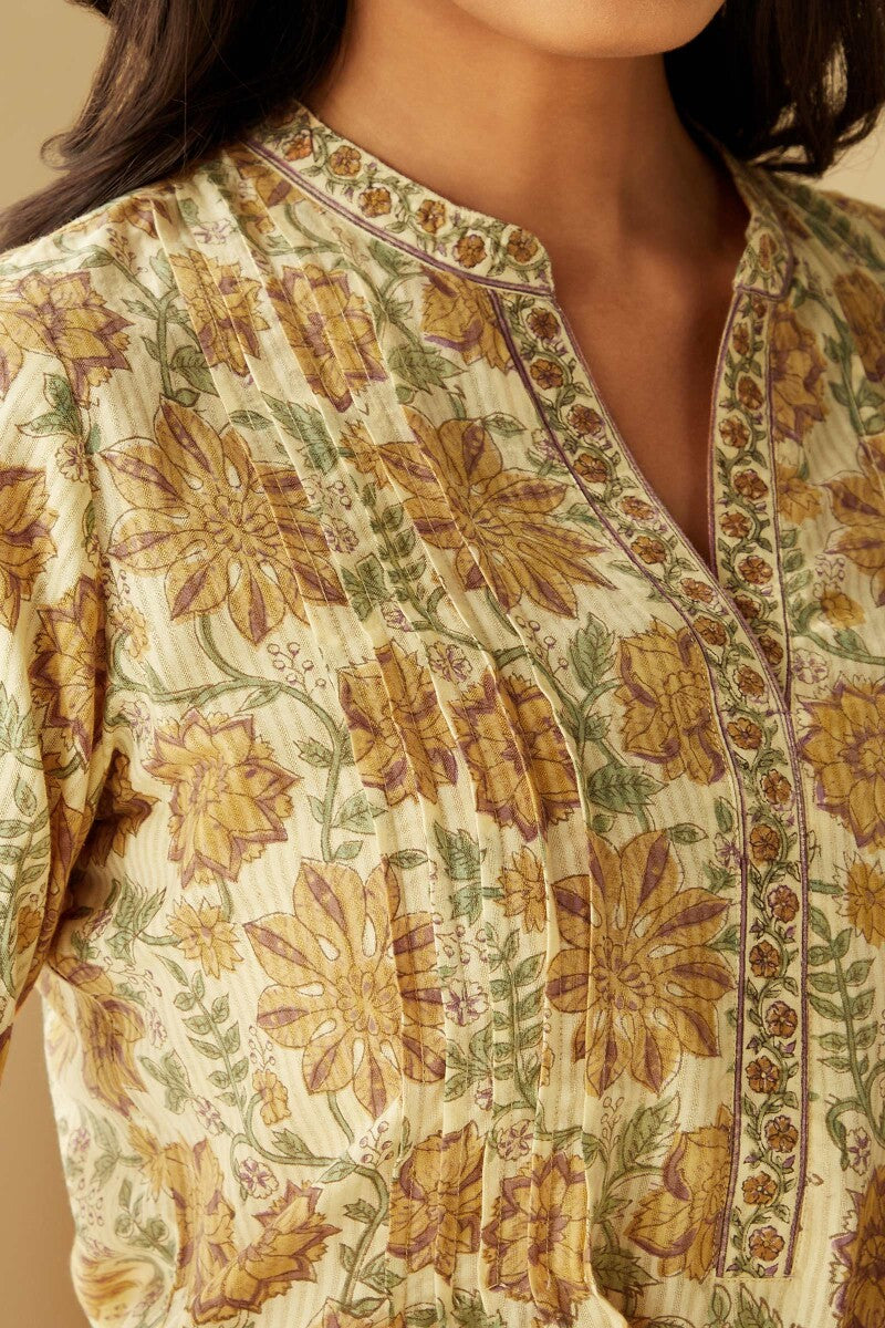 Gulshan Bagh Laila Sanganeri Top