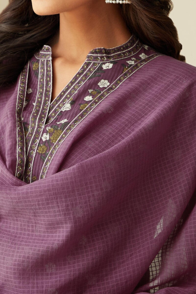 Gauhar Zarin Dupatta