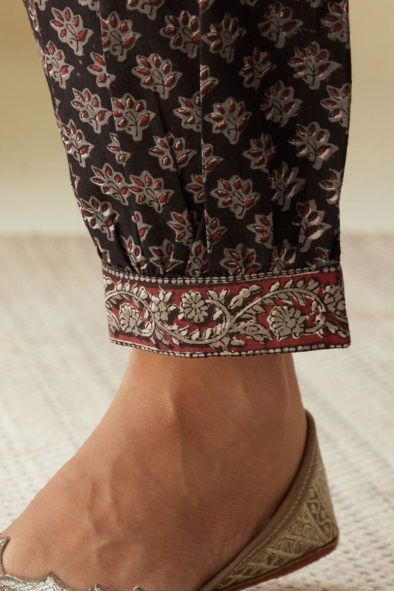 Sehra Nafeesa Bagru Izhaar Pants