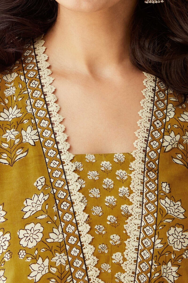 Sehra Shirin Bagru Modal Kurta