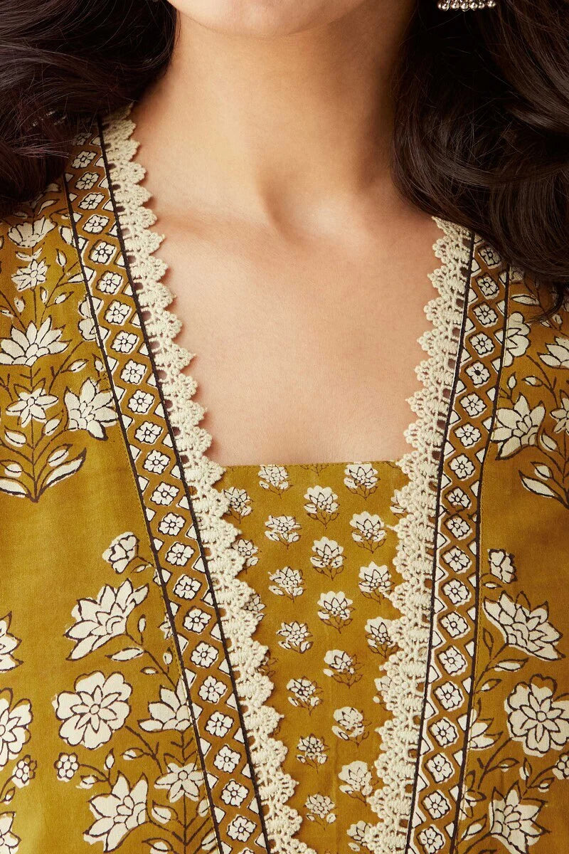 Sehra Shirin Bagru Modal Kurta