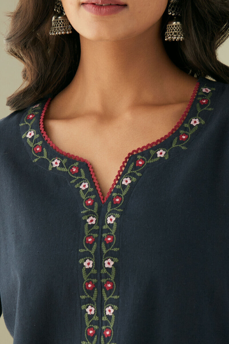 Rosheen Feriha Kurta