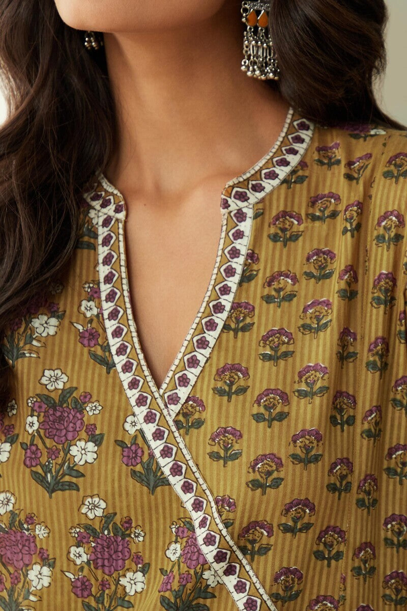Gauhar Aaira Sanganeri Kurta