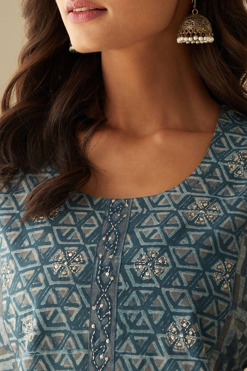 Rehnuma Zara Akola Kurta