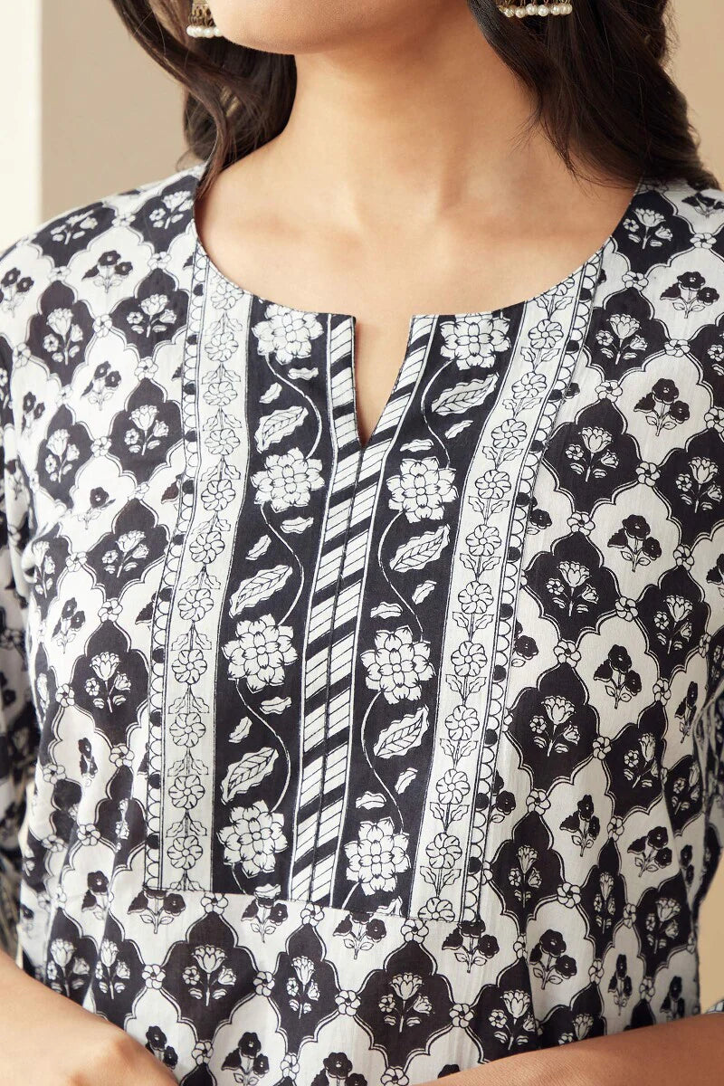 Mehnaz Ruhi Sanganeri Top