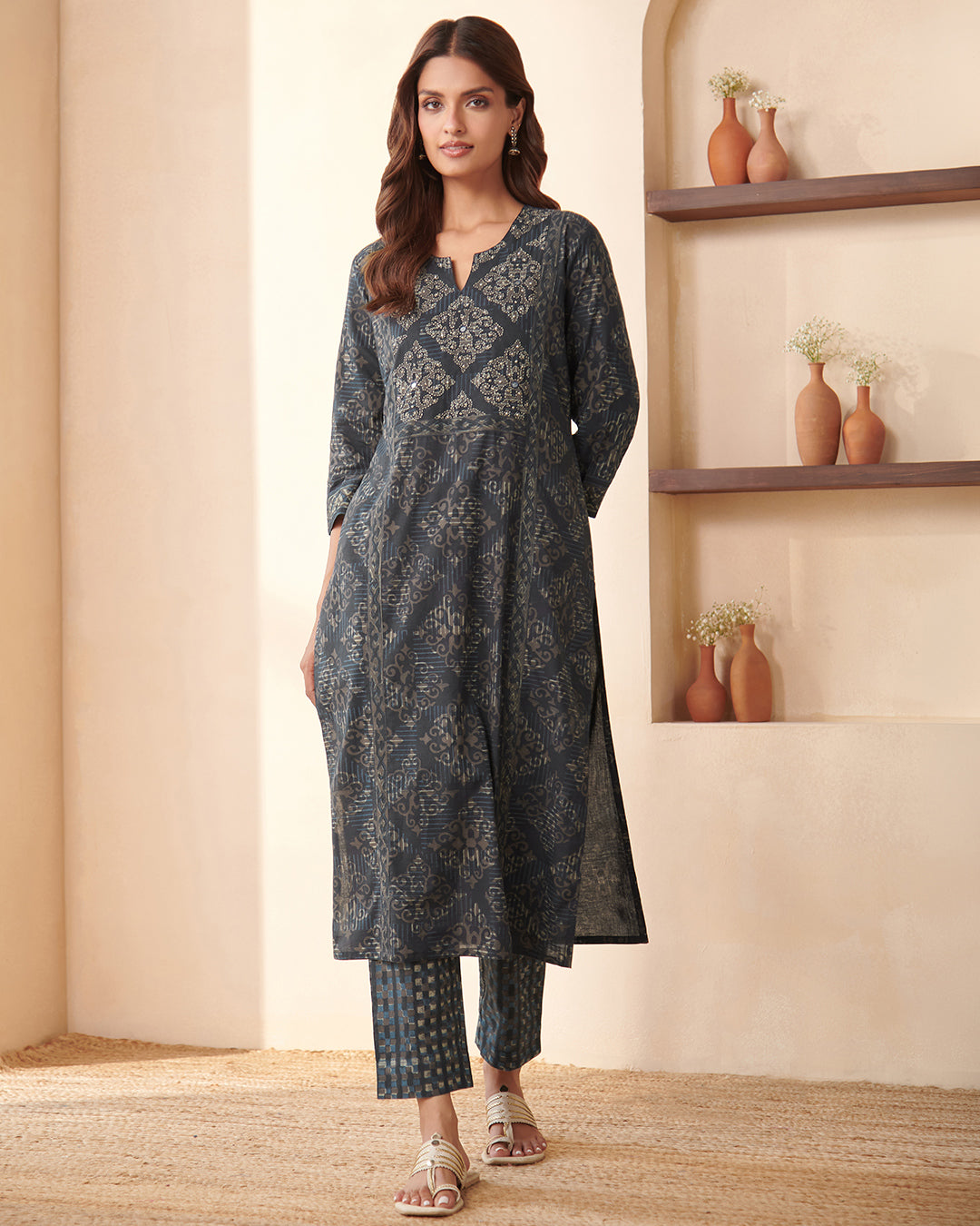 Rehnuma Afreen Akola Dabu Kurta