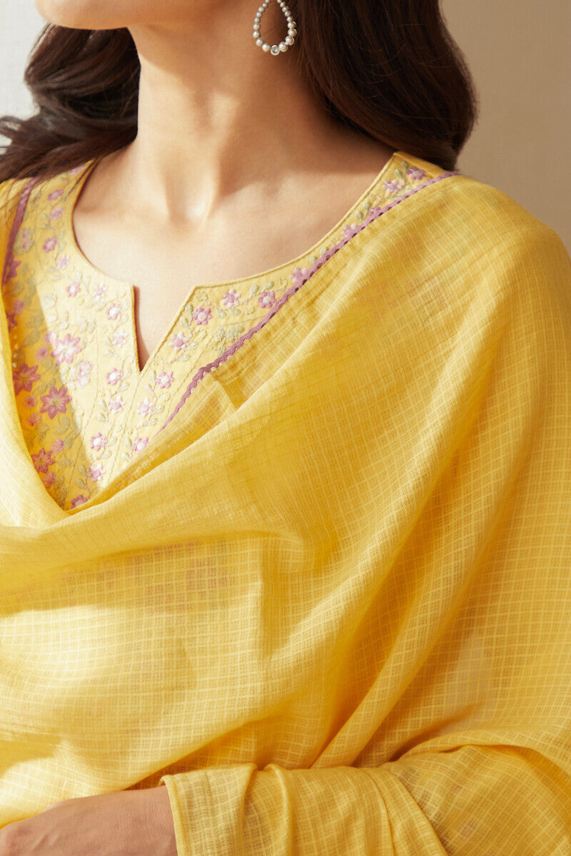 Roza Zoya Yellow Dupatta