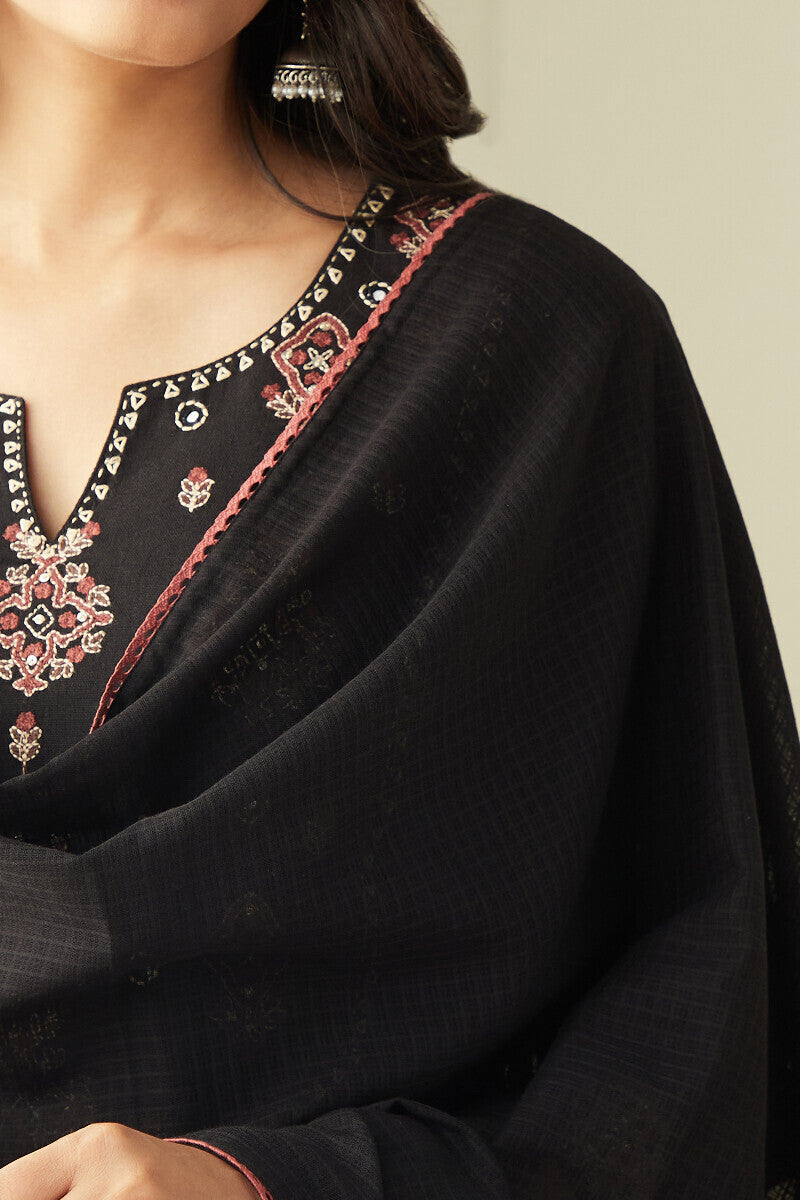 Roza Rumaisa Dupatta