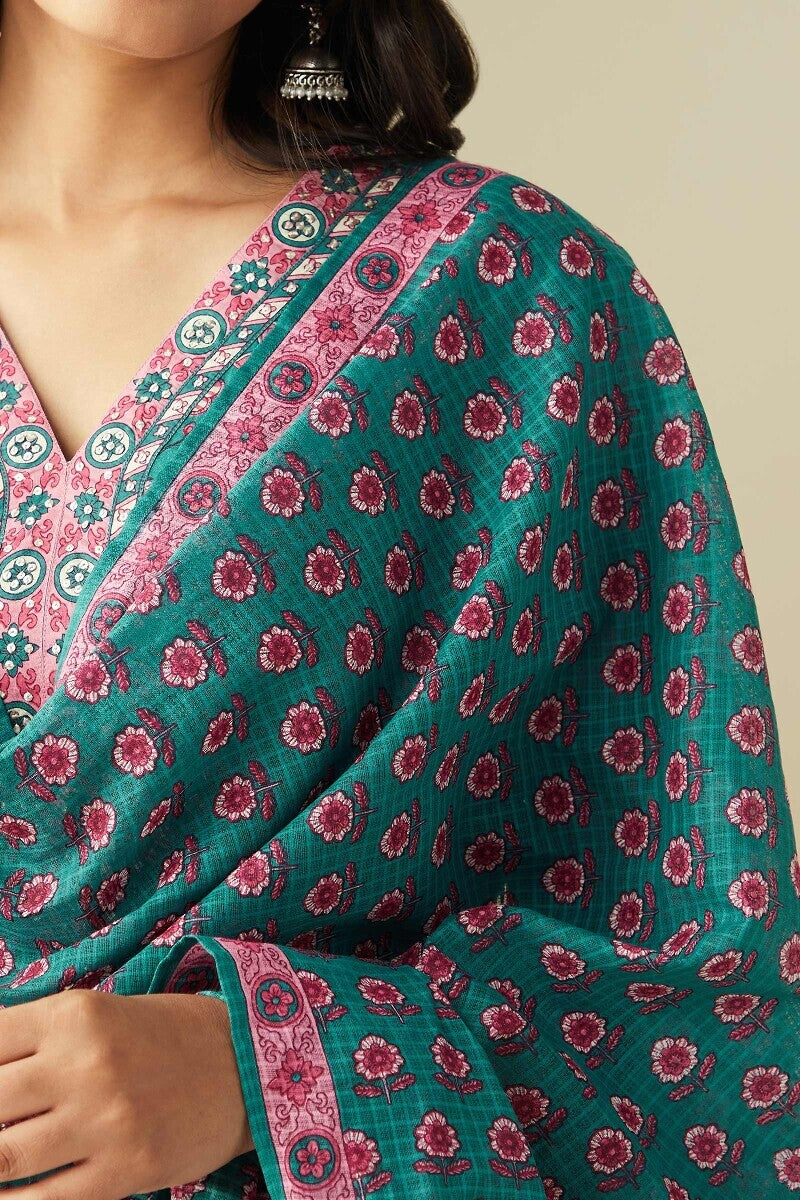 Gauhar Nilofar Dupatta