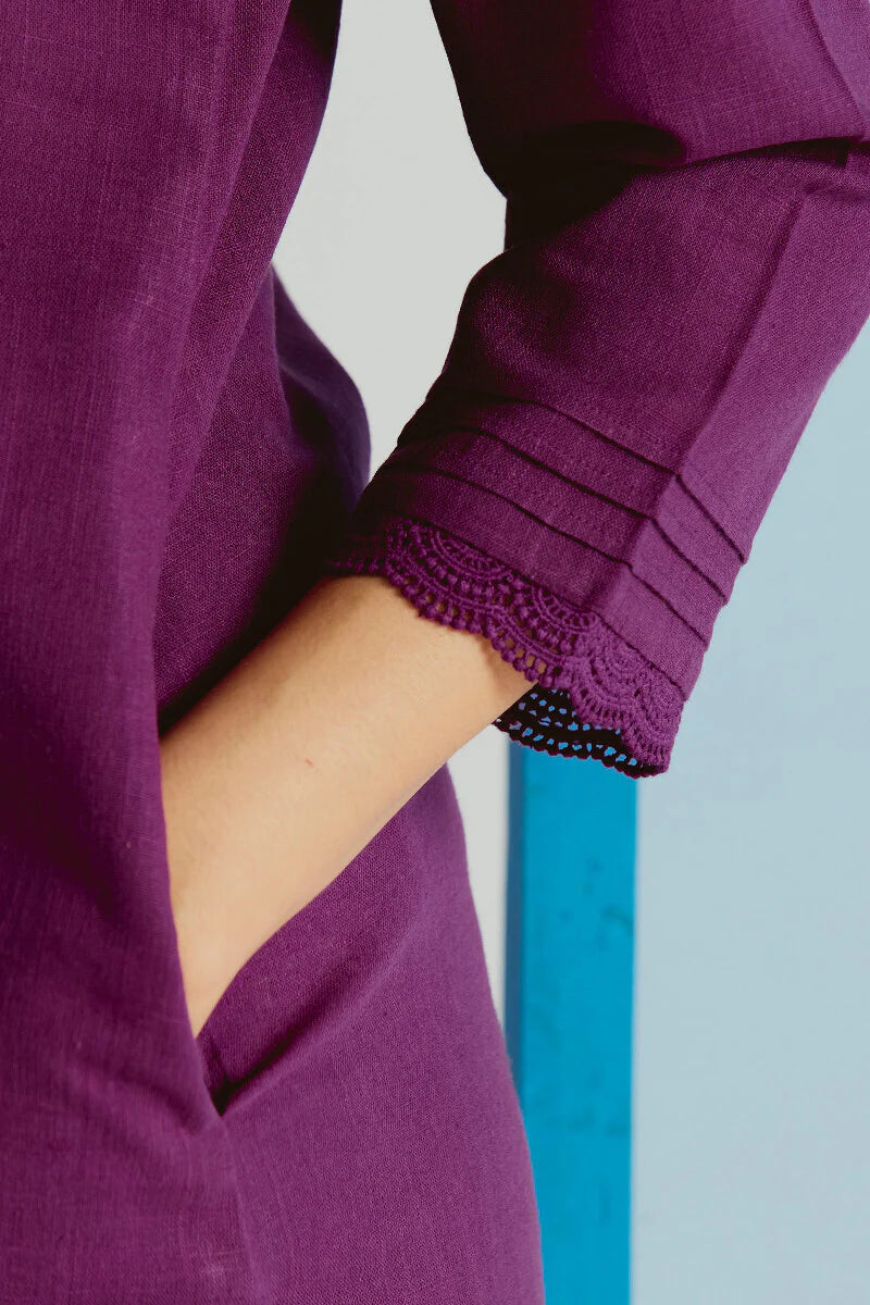 Surplus: Roza Sehreen Wine Kurta