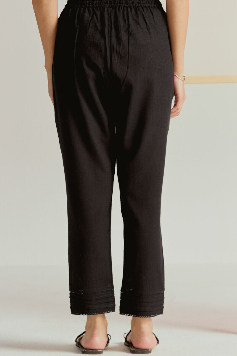 Roza Nida Black Narrow Pants