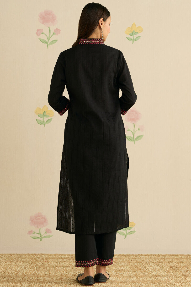 Mehraab Pariza Kurta