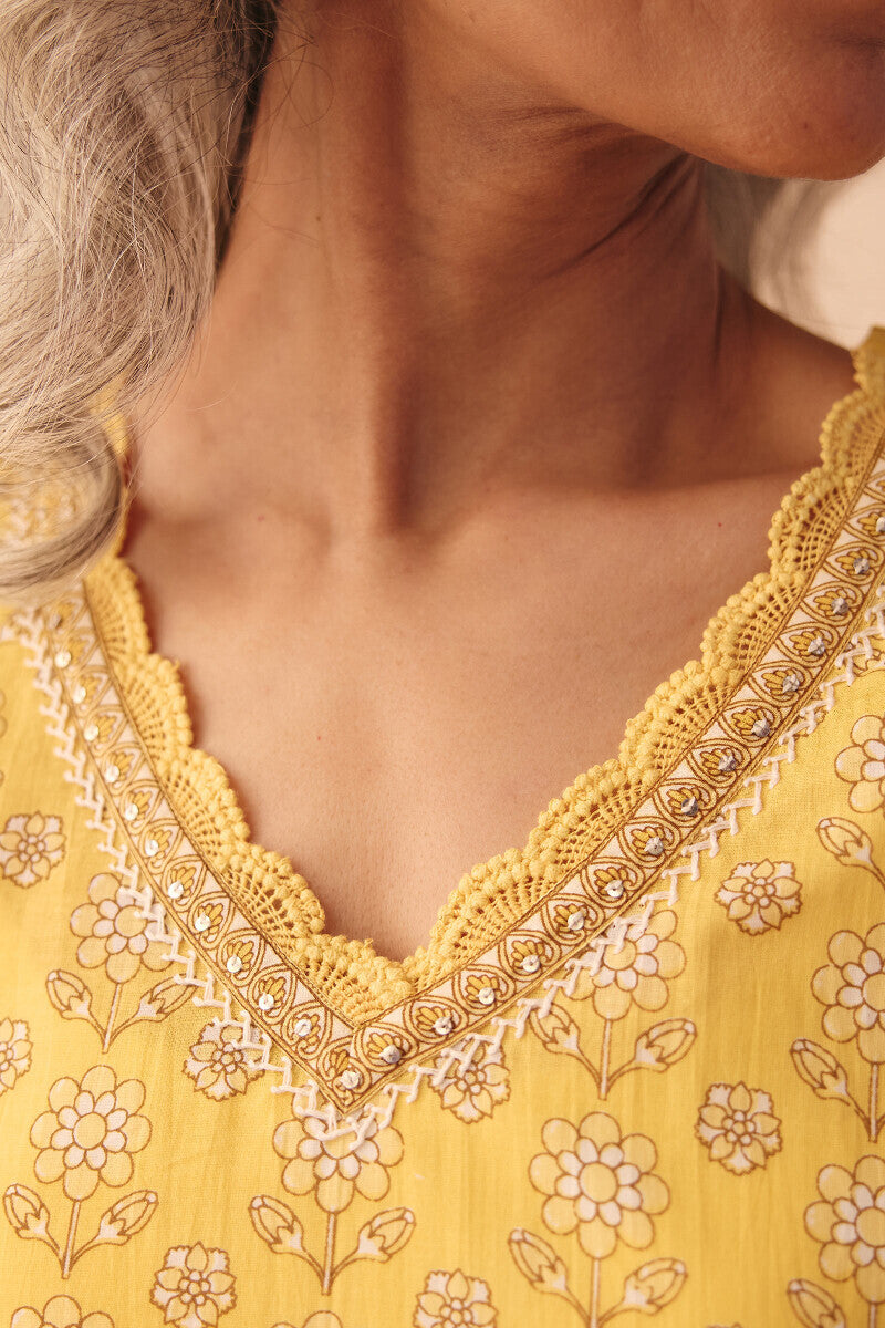 Gulraiz Nargis Sanganeri Kurta