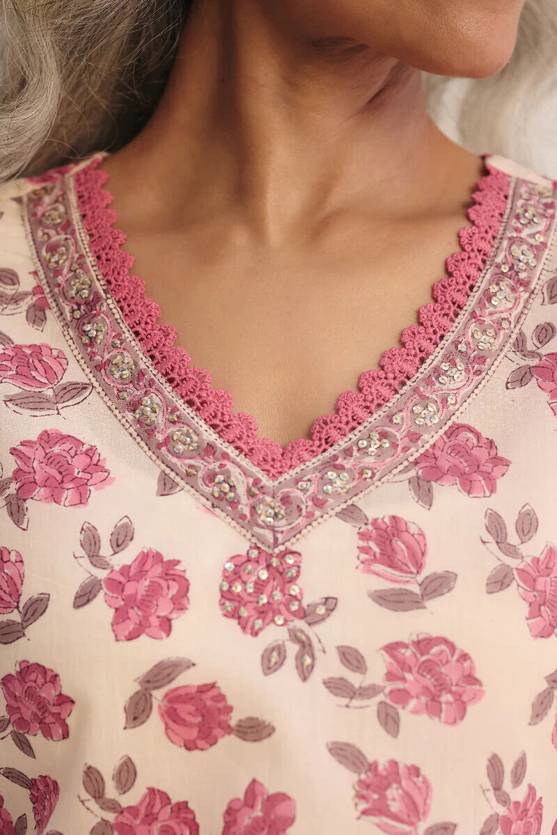 Surplus: Gulraiz Shirin Sanganeri Kurta