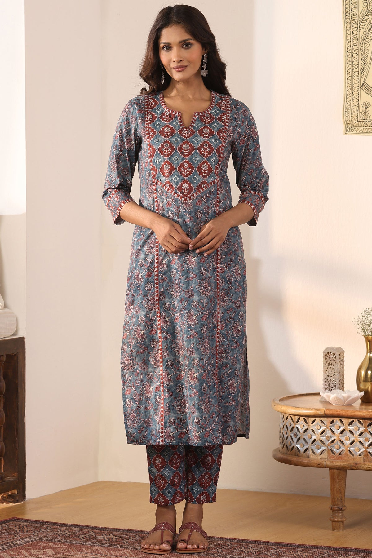 Surplus: Rangrez Samaira Kurta