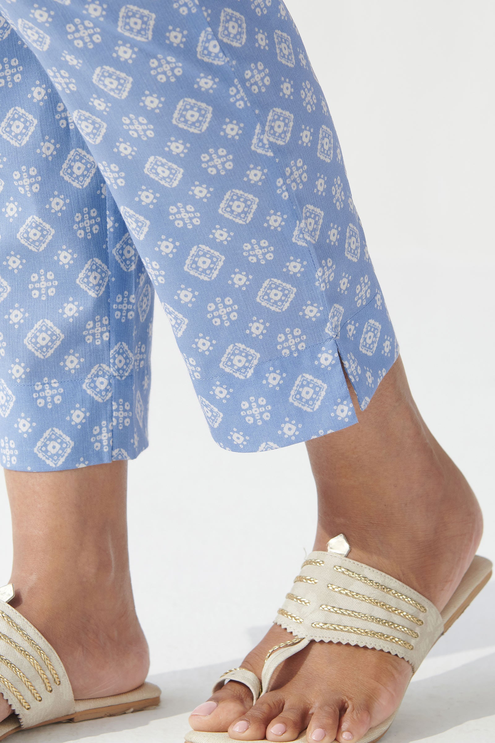 Rangrez Rasia Narrow Pants