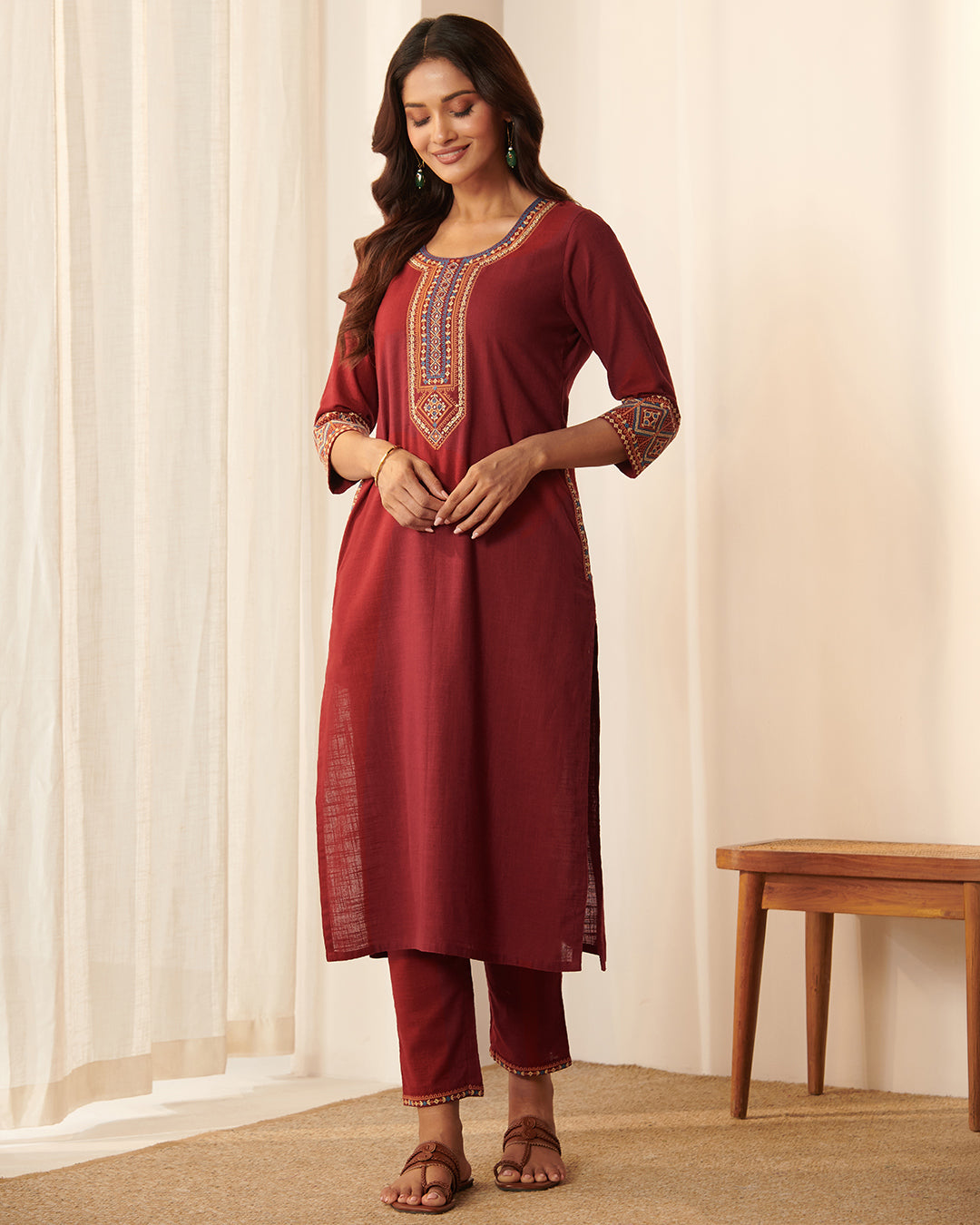 Mehraab Aahana Maroon Kurta