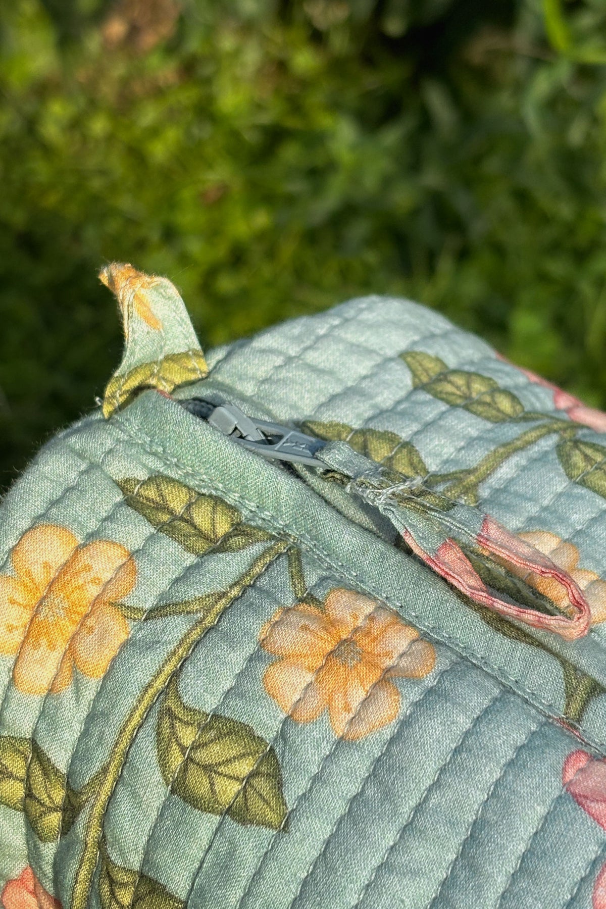 Roza Niyati Toiletry Pouch