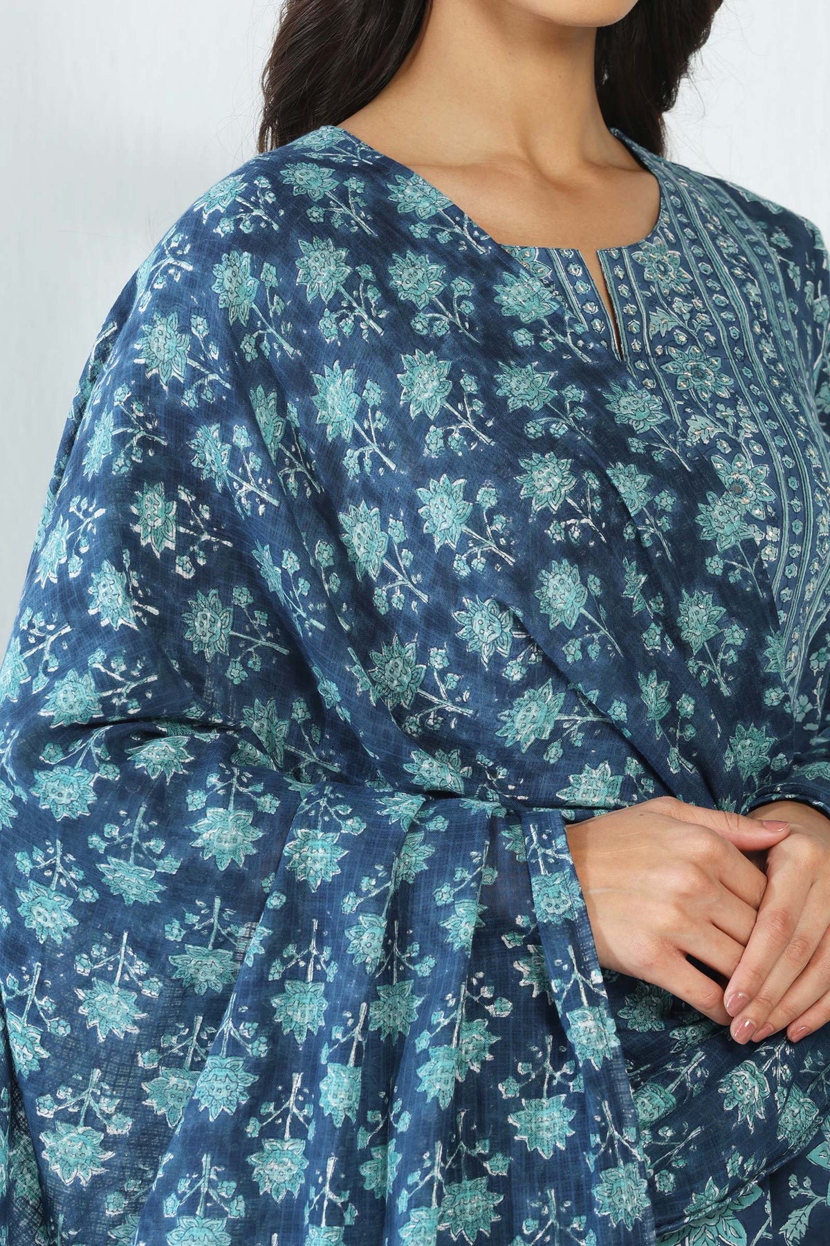 Neelofar Zeinab Sanganeri Dupatta