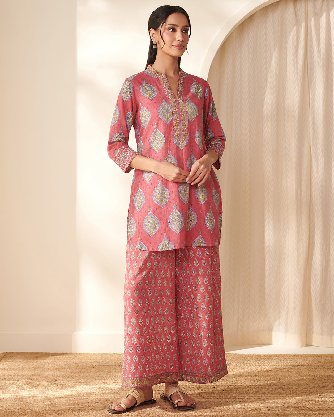 Surplus: Gulbarg Maryam Sanganeri Co-Ord Set