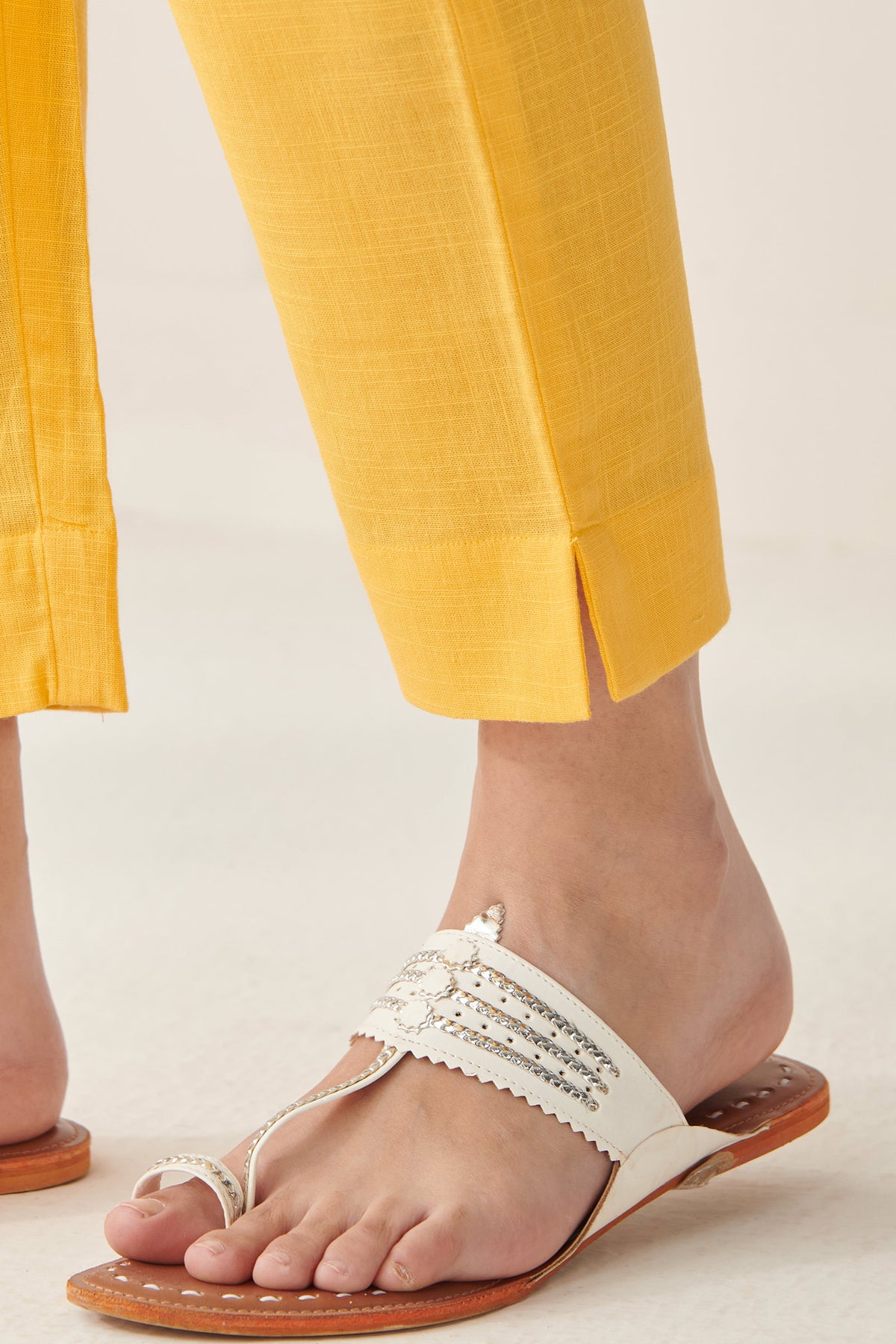 Roza Nadira Yellow Narrow Pants