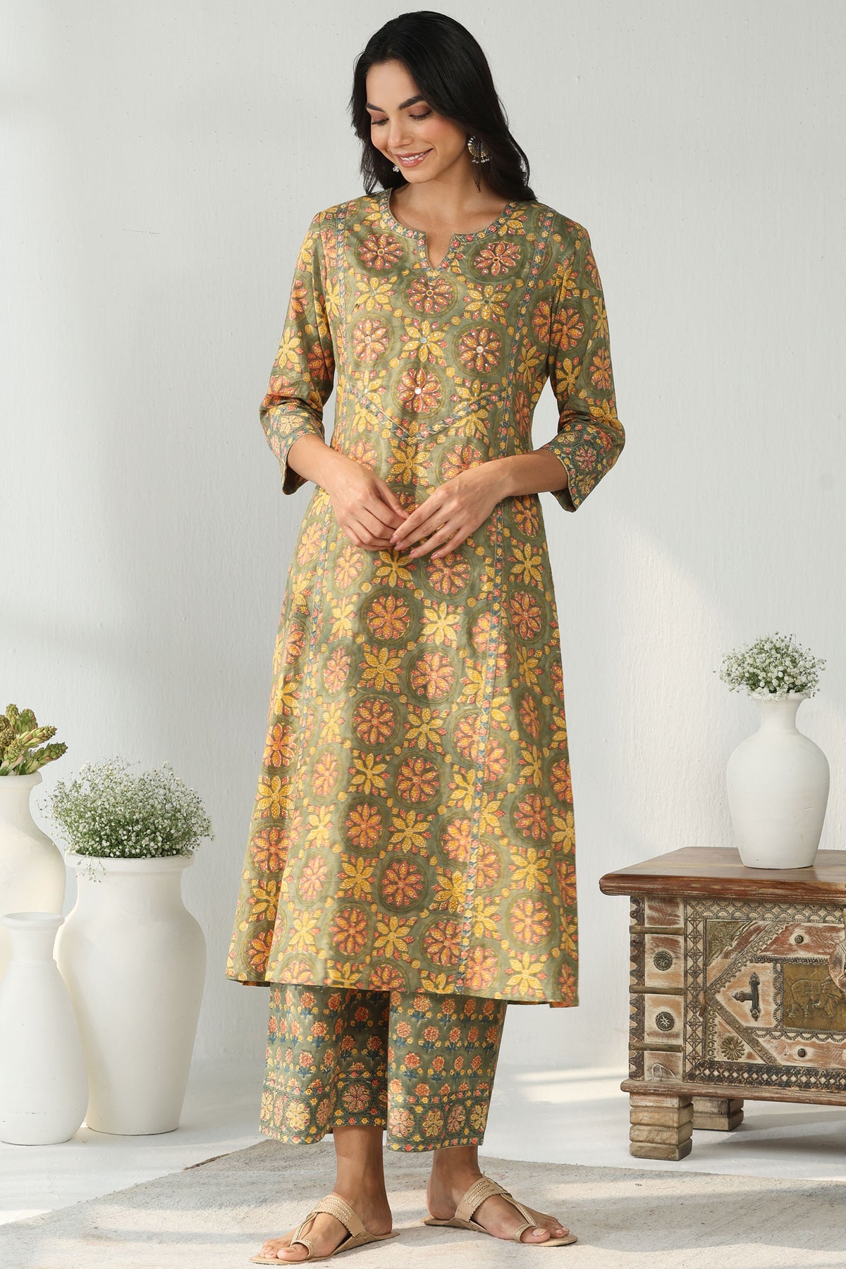 Nayanjal Shaheena Sanganeri Kurta