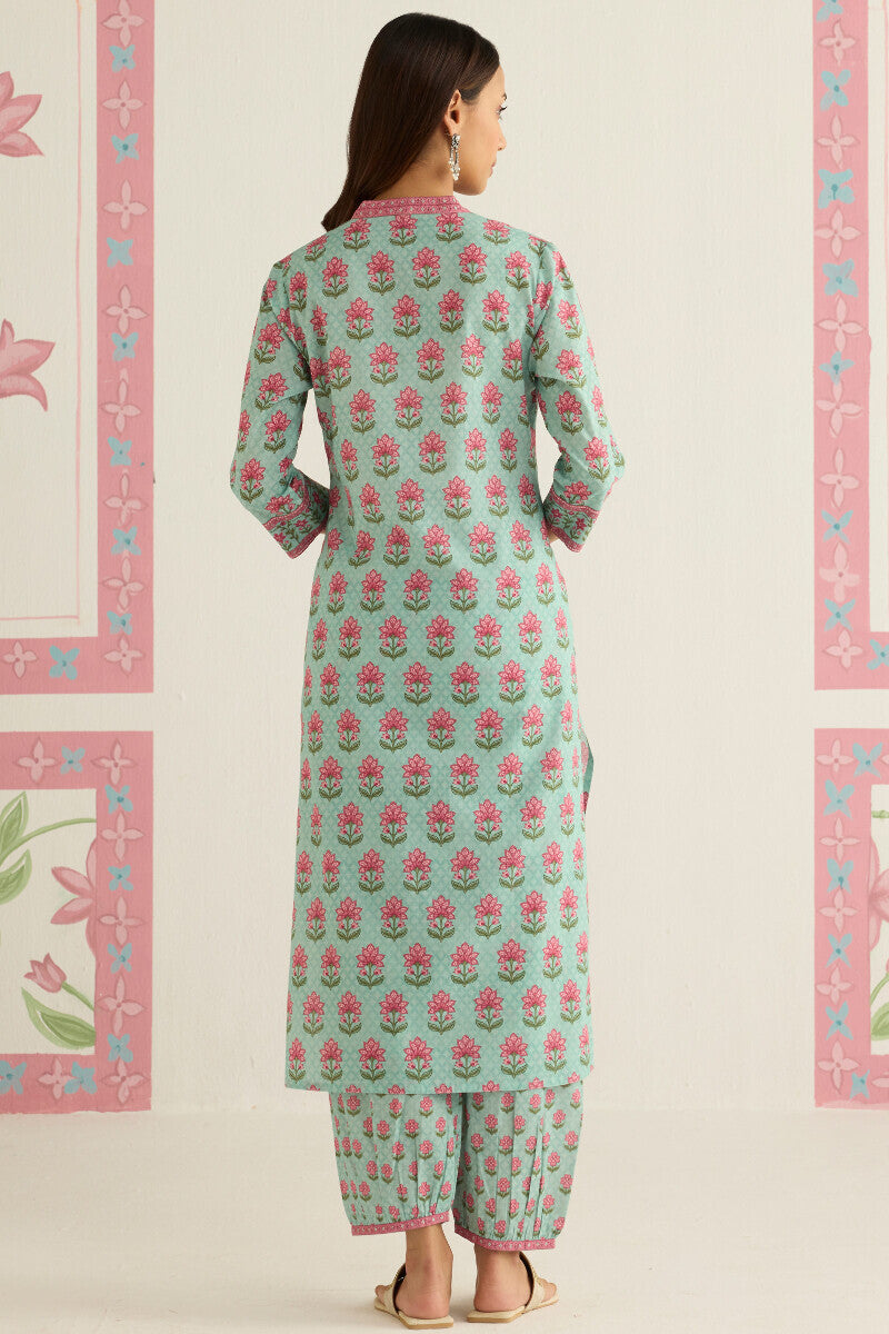 Gulraiz Shahida Kurta
