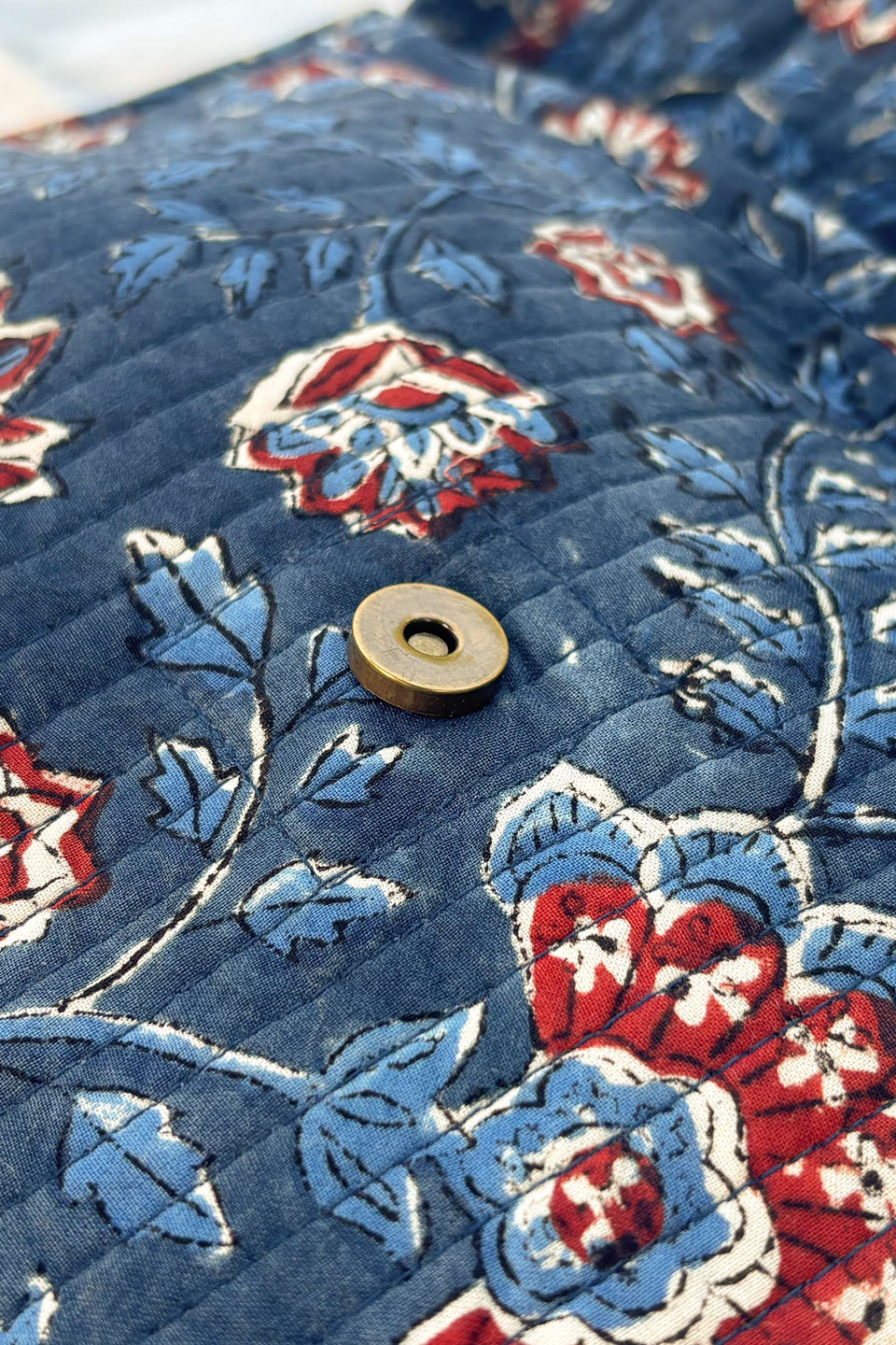 Roza Sarai Crossbody Bag