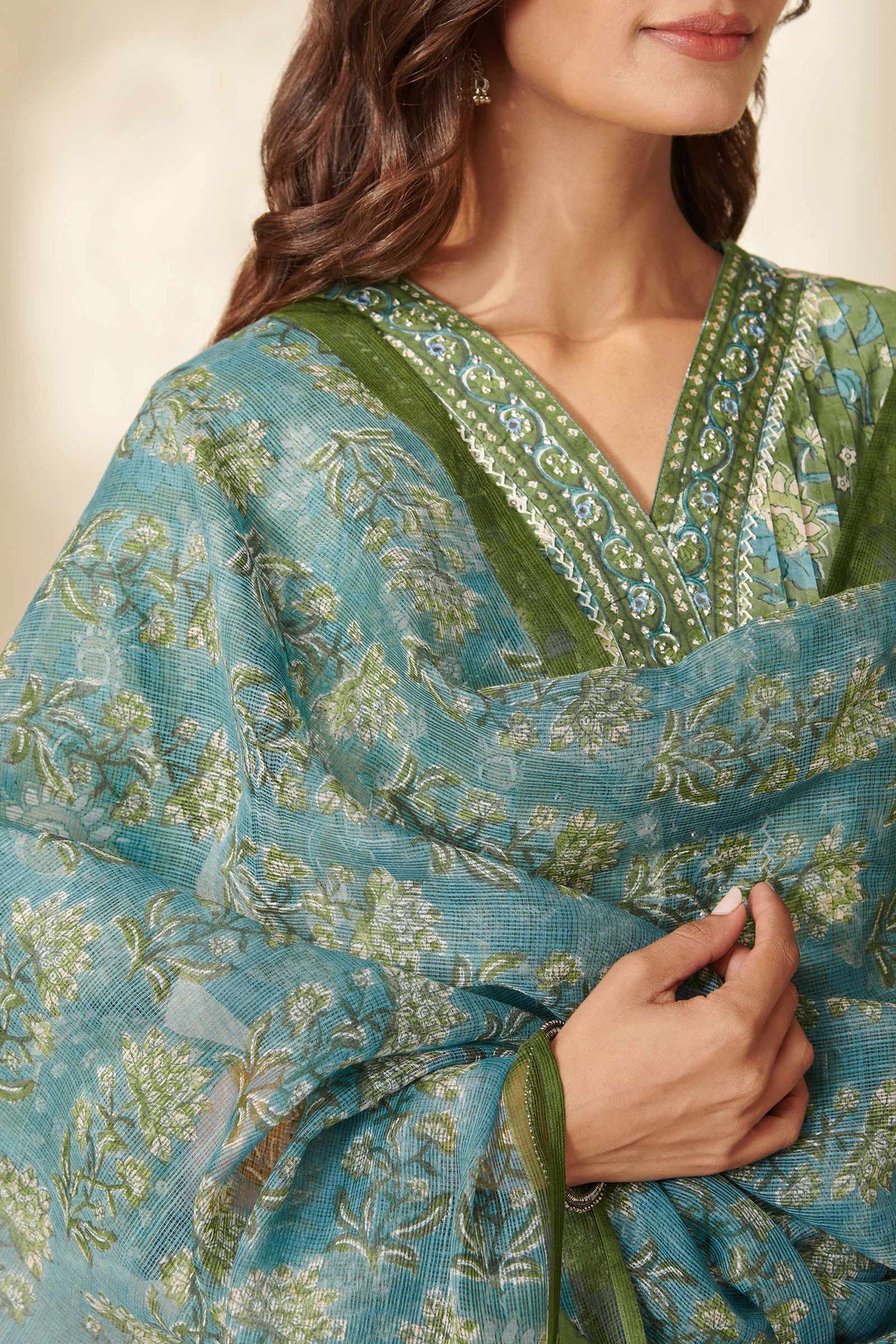 Gulbarg Aleena Sanganeri Dupatta