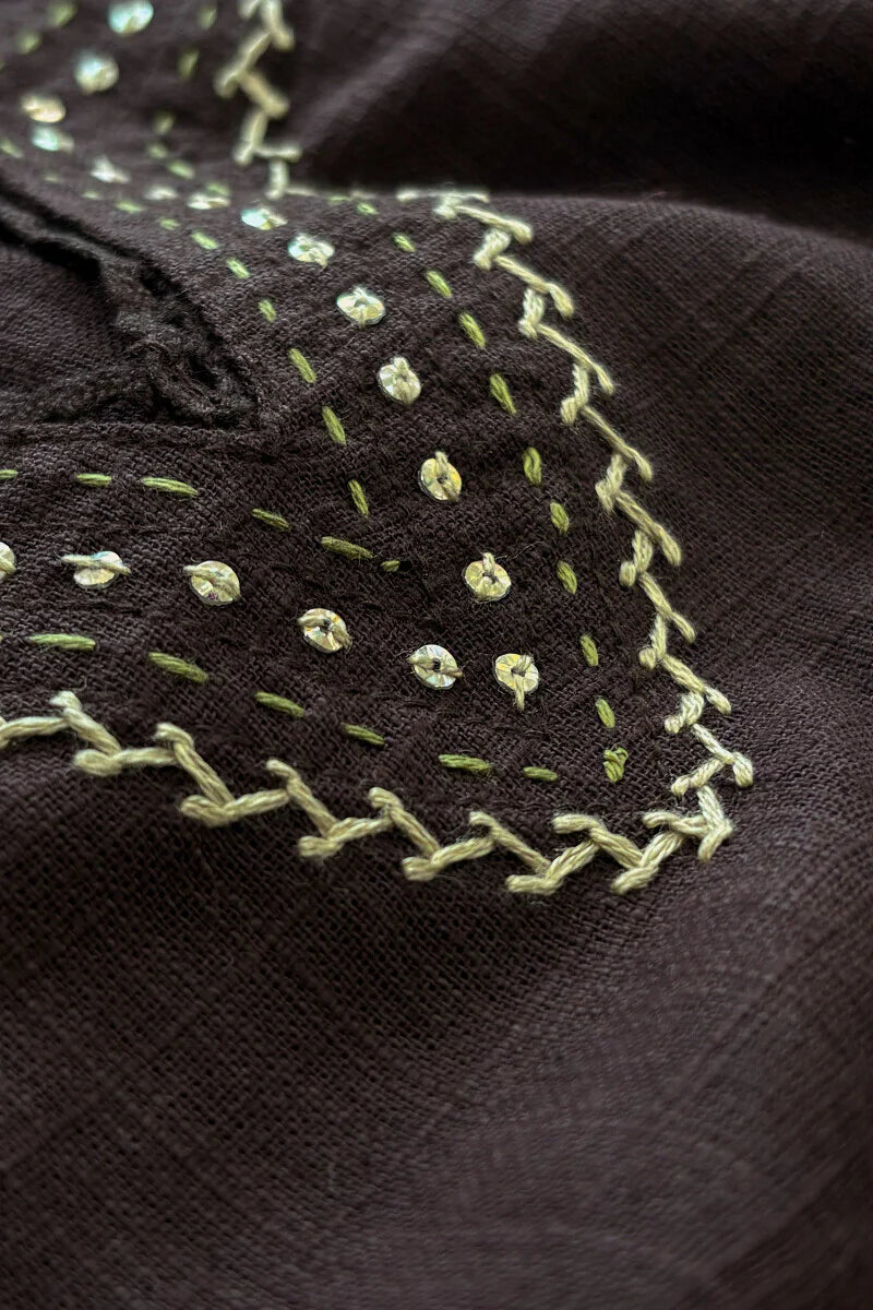 Surplus: Roza Seerat Black Kurta