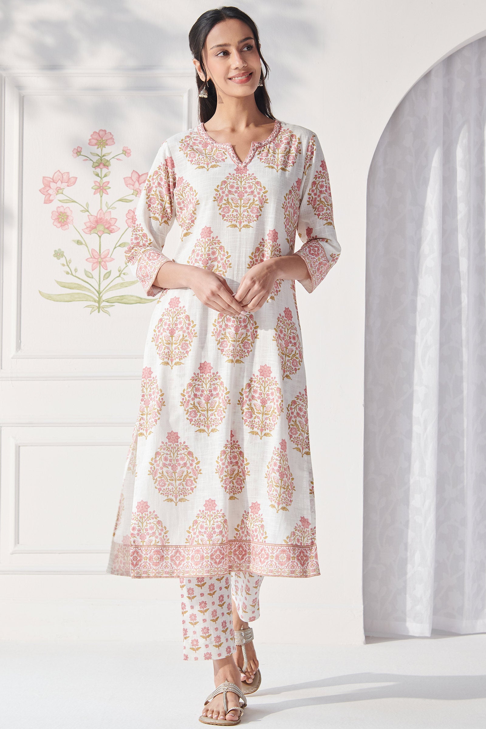 Gulbahar Tira Kurta