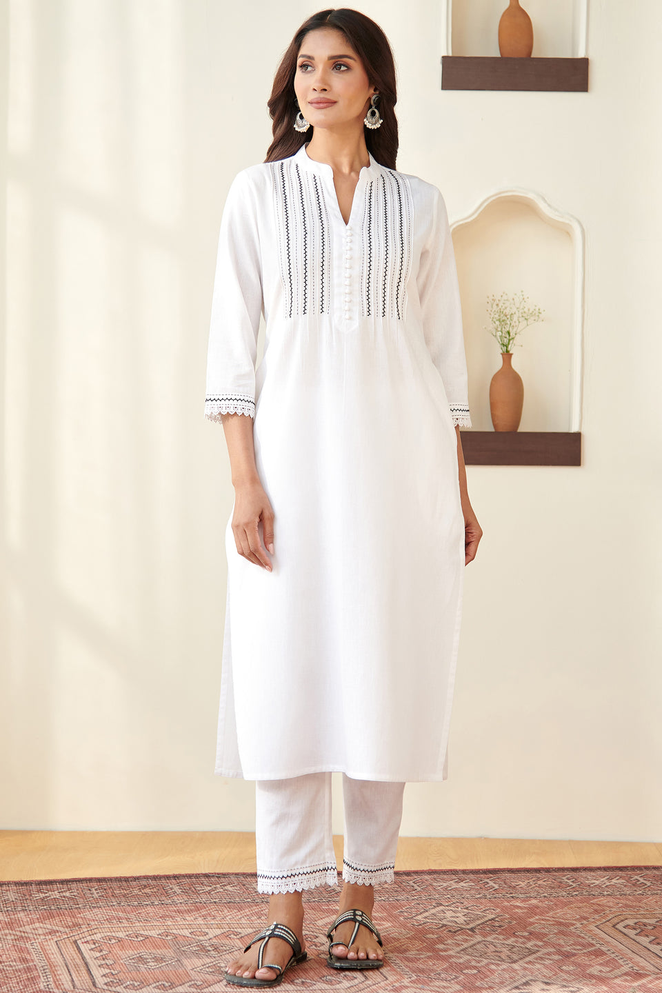 Kashida Parisa White Kurta