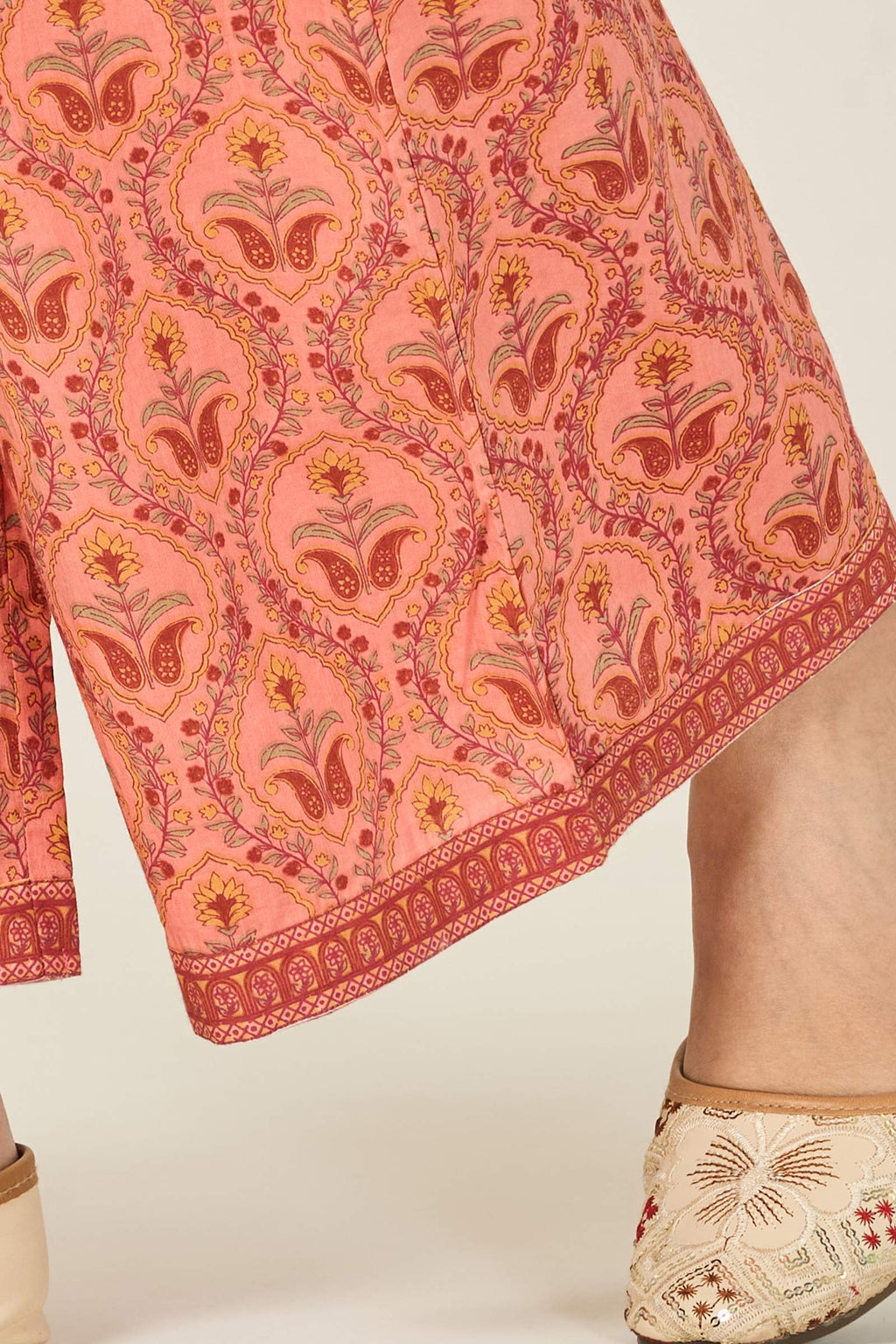 Gauhar Maya Sanganeri Farsi