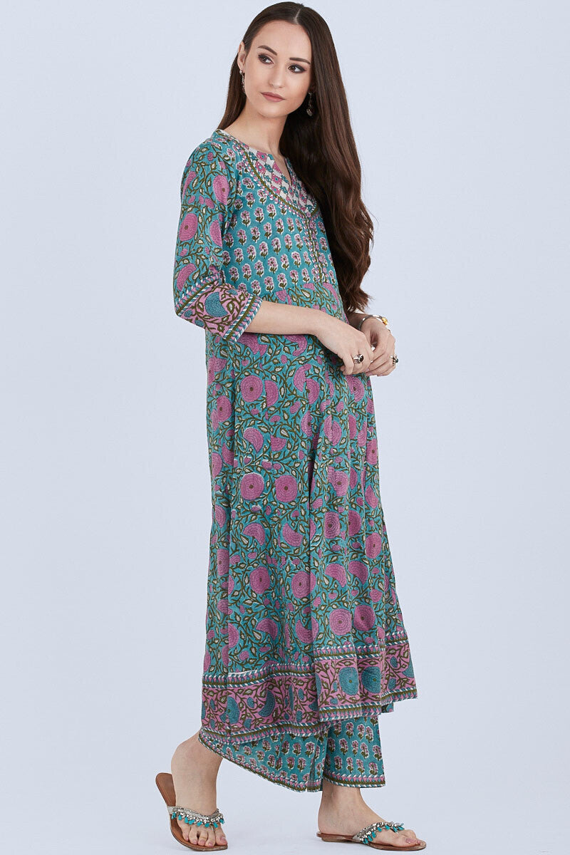 Nazm Jia Kurta