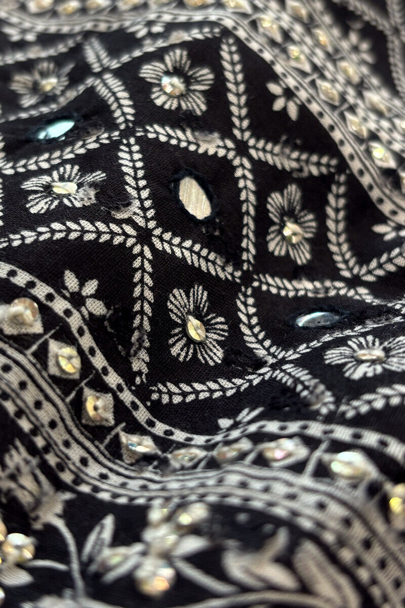 Mumtaz Rehmat Kurta