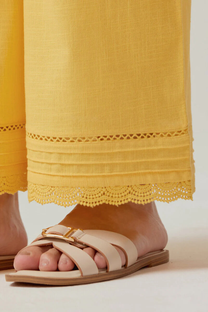 Surplus: Roza Nida Lemon Yellow Farsi