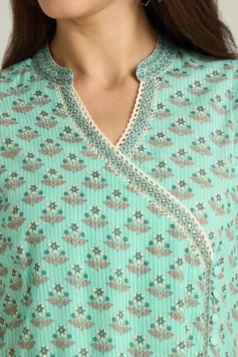 Nazmin Angrakha Kurta