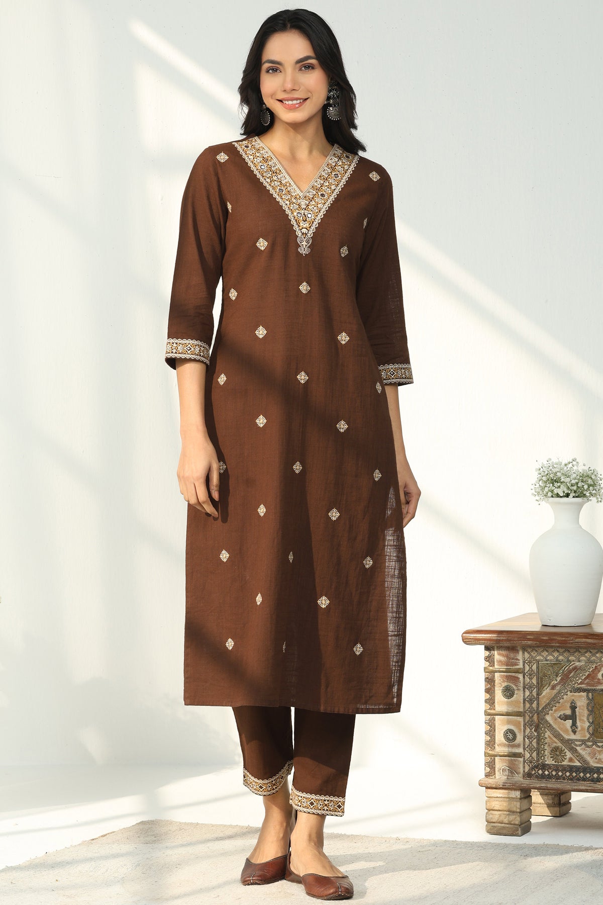 Mehraab Aisha Kurta