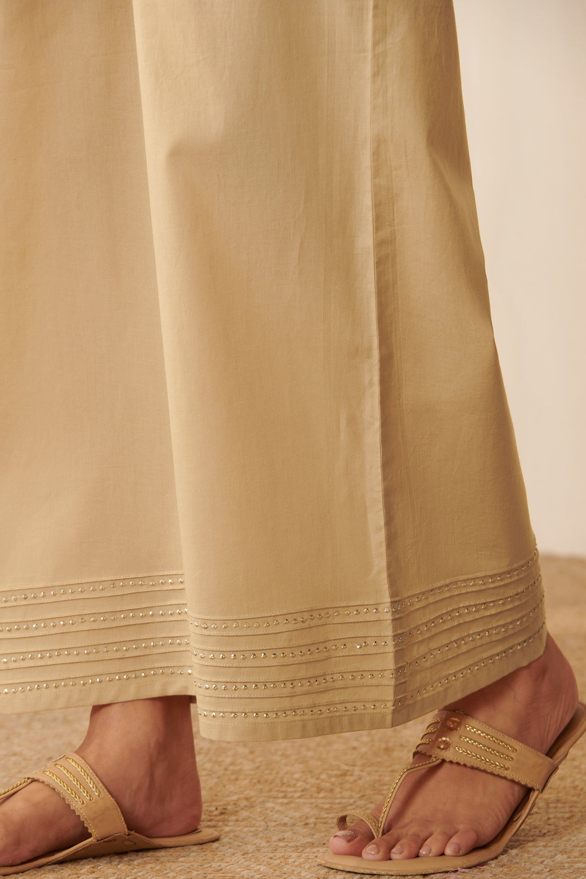 Roza Amarya Beige Farsi