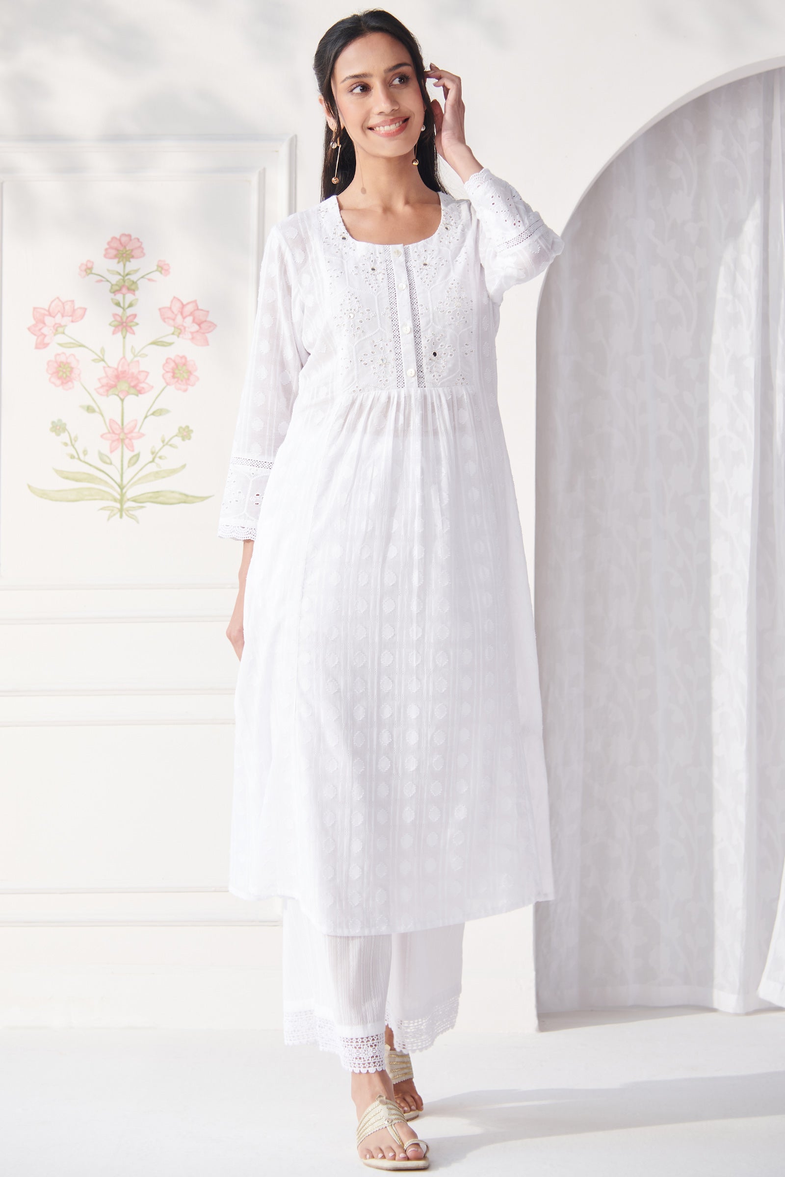 Raahat Gulnaaz White Kurta