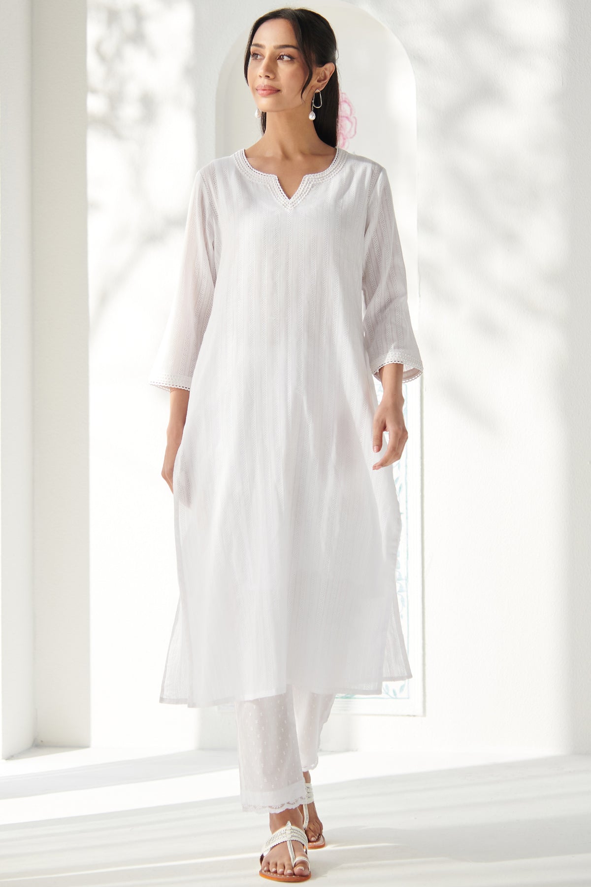 Roza Sameera White Narrow Pants