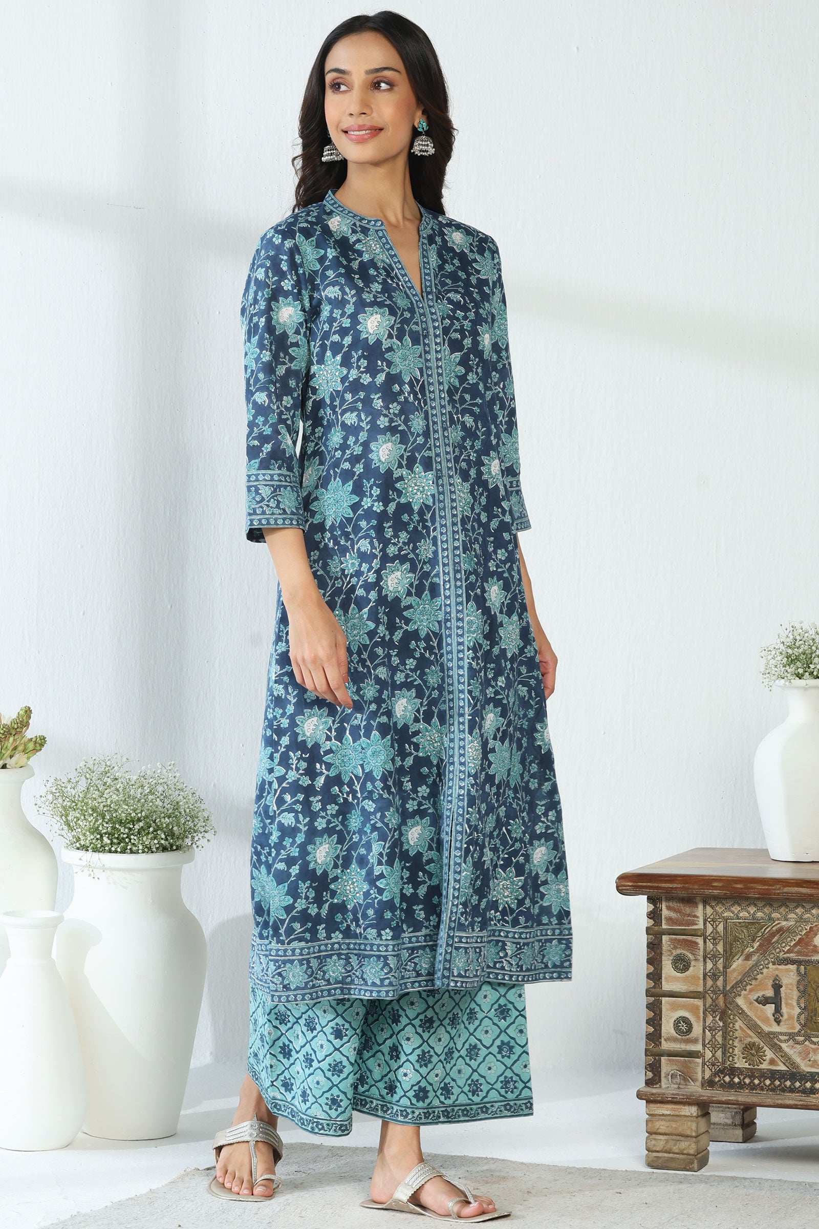 Neelofar Zeinab Sanganeri Kurta