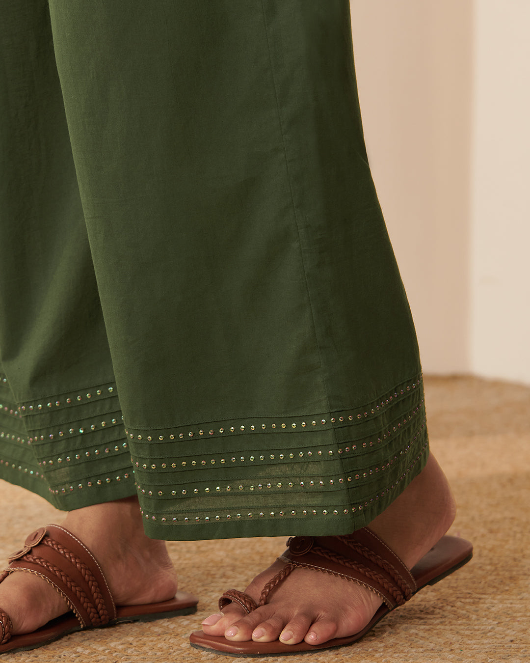 Roza Forest Green Farsi
