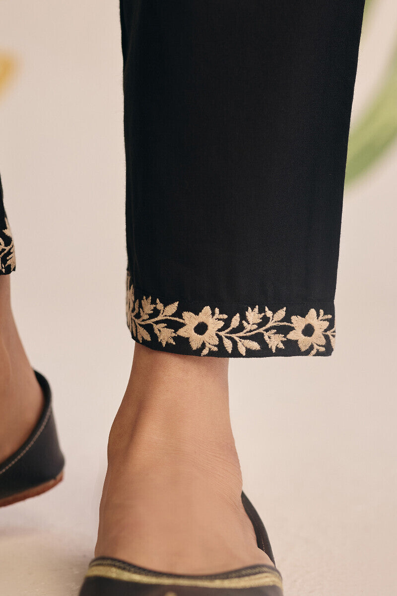 Mehraab Inaya Narrow Pants