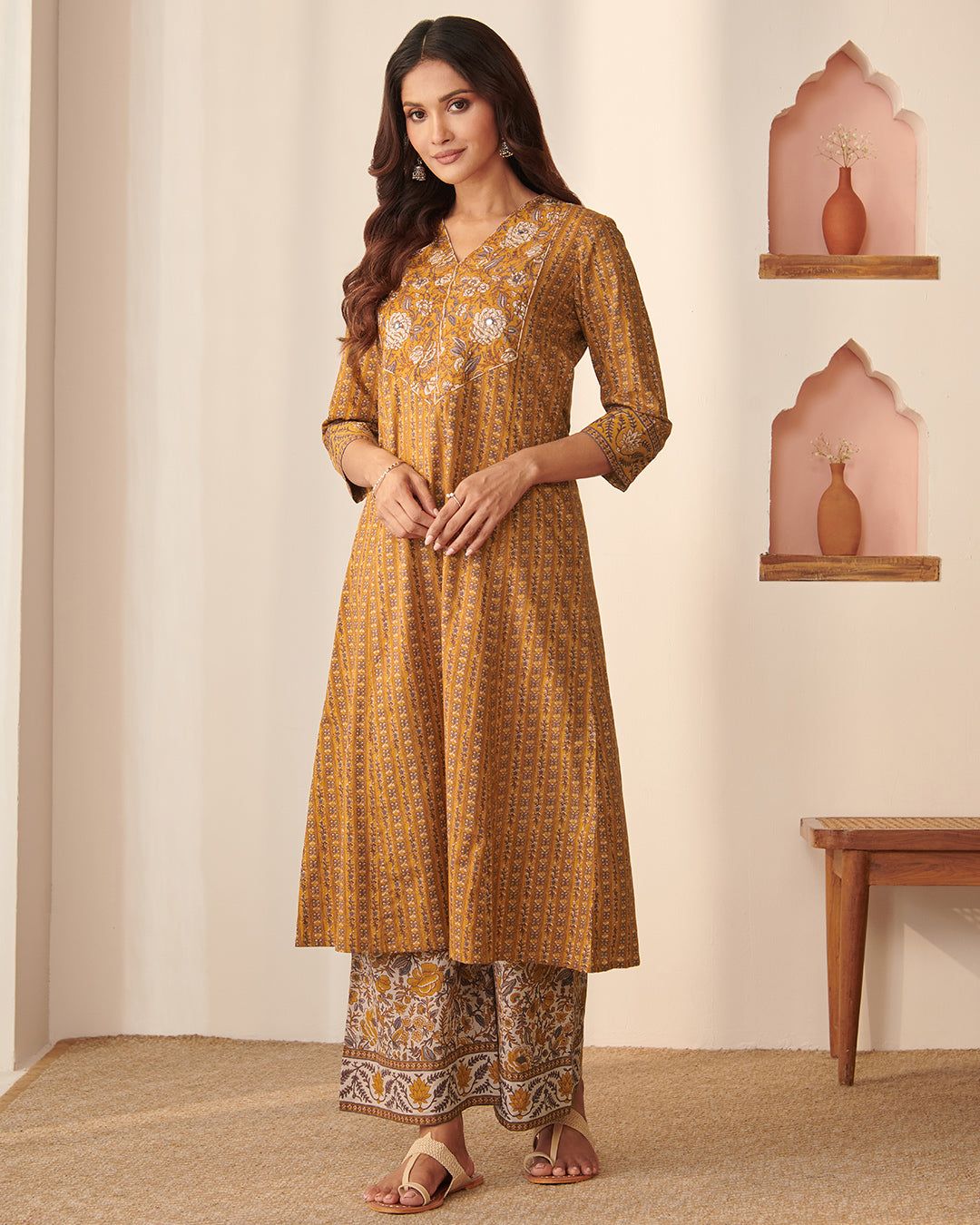 Gauhar Shahida Sanganeri Kurta