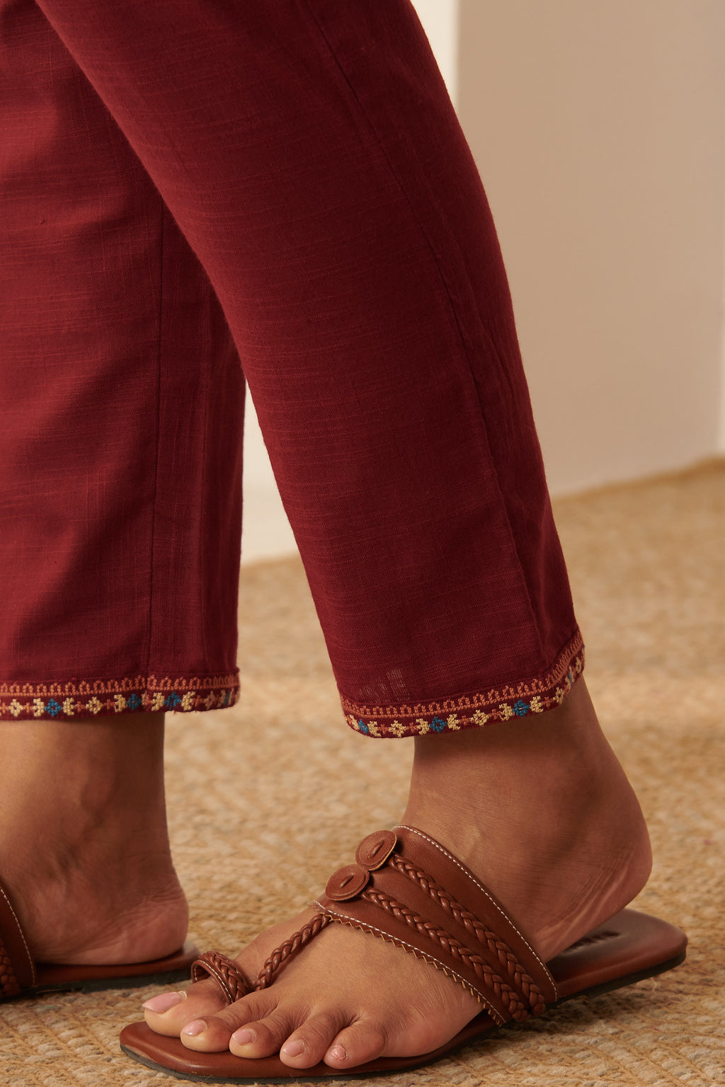 Mehraab Aahana Maroon Narrow Pants