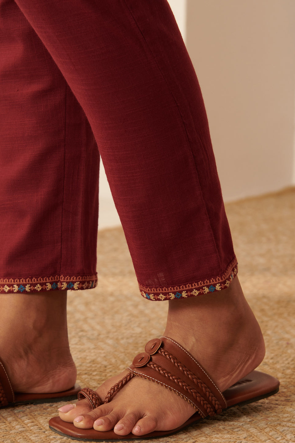 Mehraab Aahana Maroon Narrow Pants